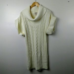 MKM, Cream Heavy Short-sleeve sweater